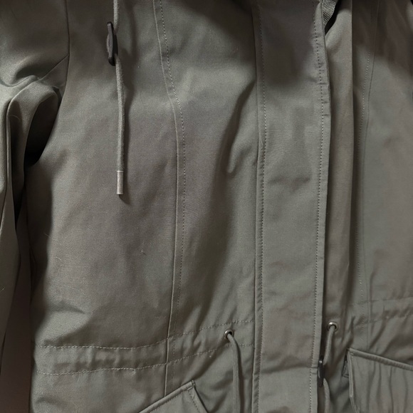 Wilfred - Northstar Parka - Picture 9 of 11